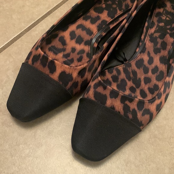 Zara flats - Picture 2 of 5